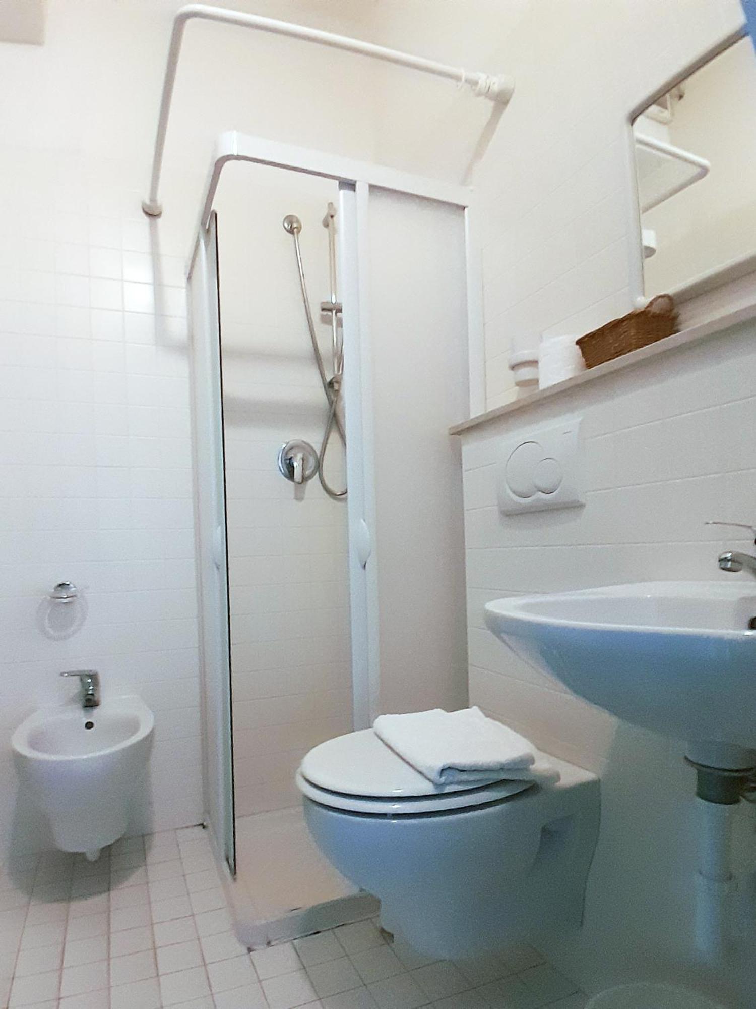 Hotel Berlino กัตตอลิกา ห้อง รูปภาพ