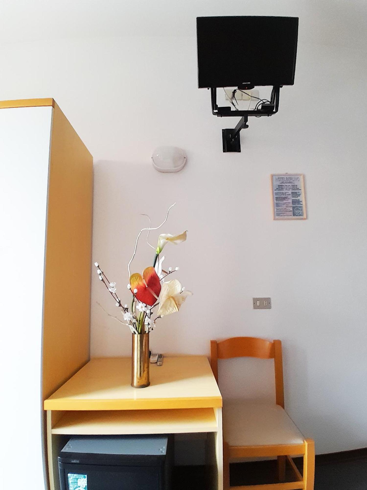 Hotel Berlino กัตตอลิกา ห้อง รูปภาพ